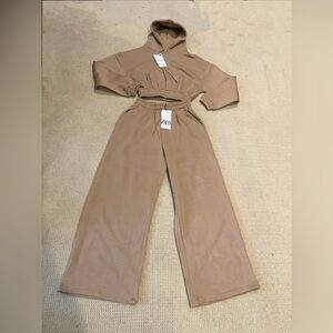 Zara long sleeve, hoodie,straight pants asize XS, S